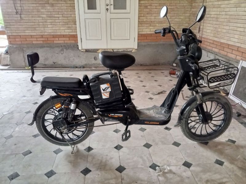 Velomax elektro skuter Velomax elektro skuter