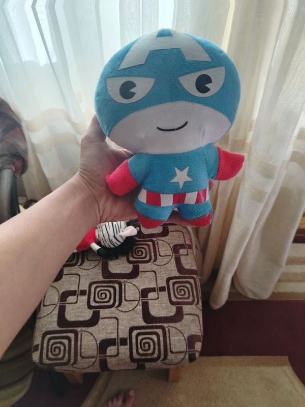 o'yinchoq sotiladi