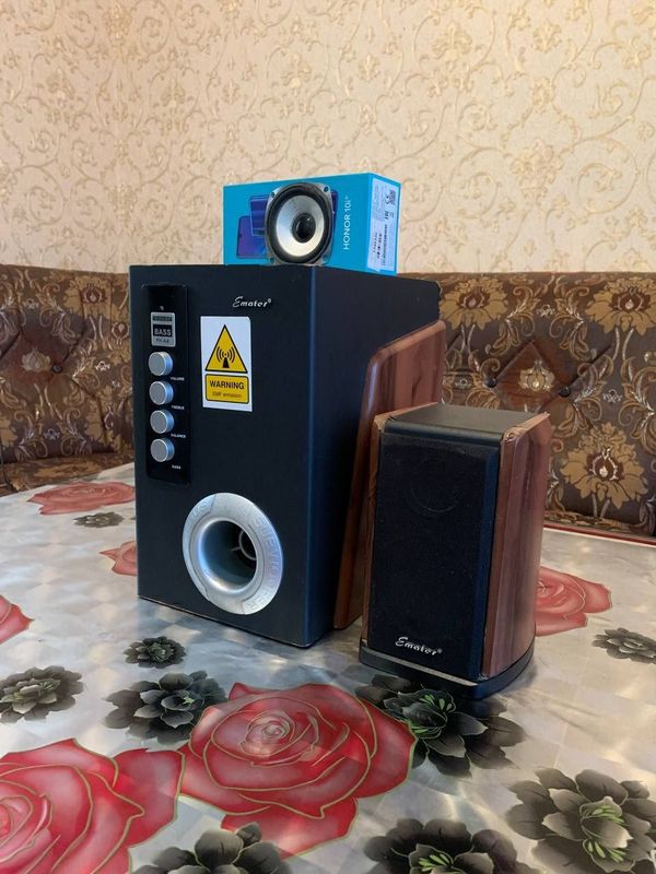 Emater Subwoofer Sotiladi 300 bo'lishi kami yo