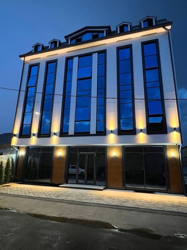 Продаётся Здания. Ор: Яккасарай Туйхона. 5 соток. 1.400 кв.м Евроремон Продаётся Здания. Ор: Яккасарай Туйхона. 5 соток. 1.400 кв.м Евроремон