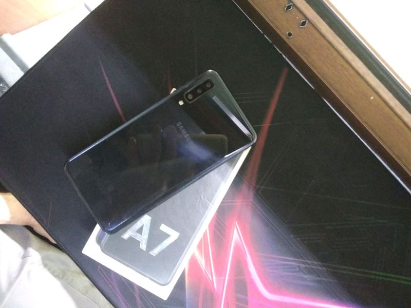 Galaxy A7 Galaxy A7