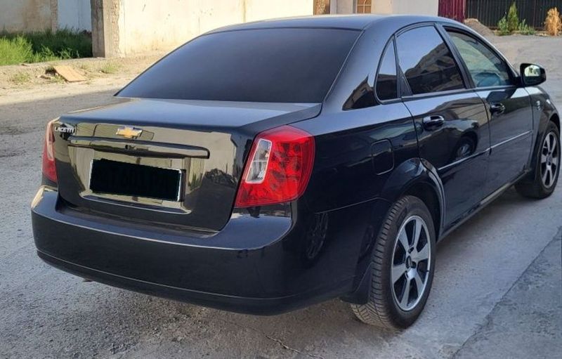 Lacetti gentra style sotiladi.