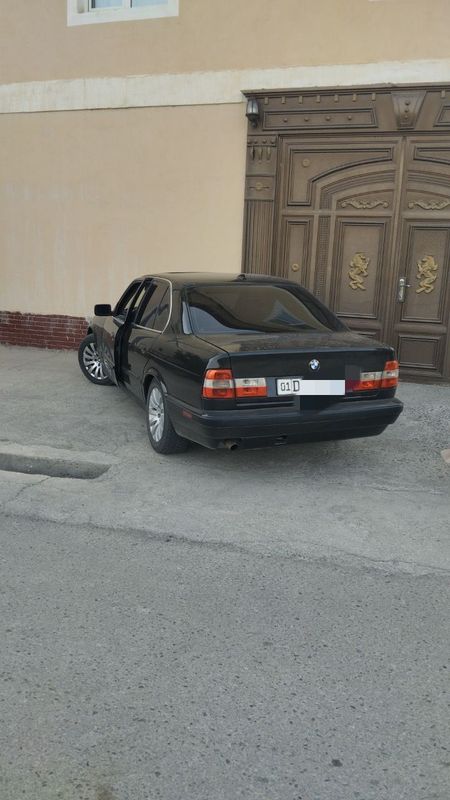 BMW E34 M20B20 1990 BMW E34 M20B20 1990