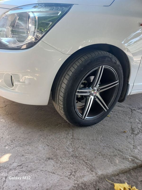 Diska balon R17 215/65 Diska balon R17 215/65
