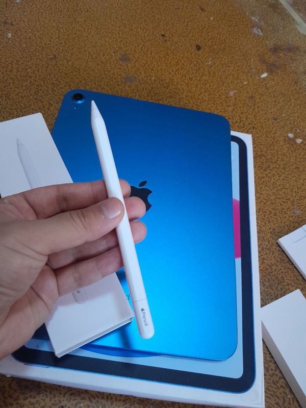 Apple IPad 10 . Kafolati bilan Apple IPad 10 . Kafolati bilan