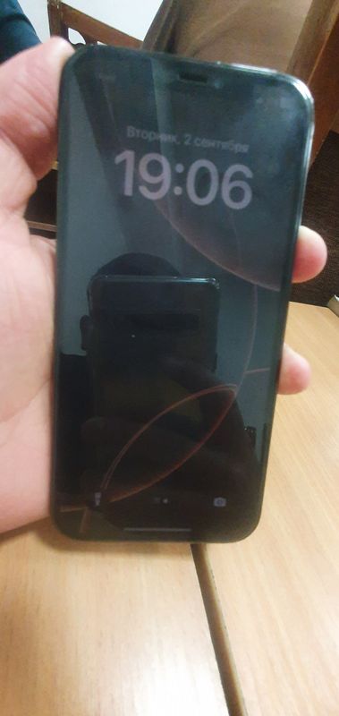 iPhone 12 Pro iPhone 12 Pro