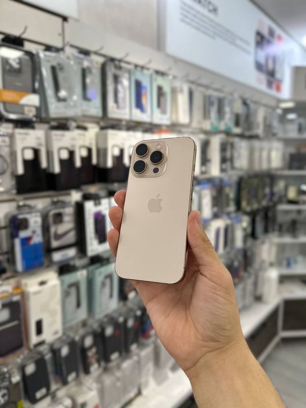 Iphone 16 pro 256/100% 56 cycle Iphone 16 pro 256/100% 56 cycle