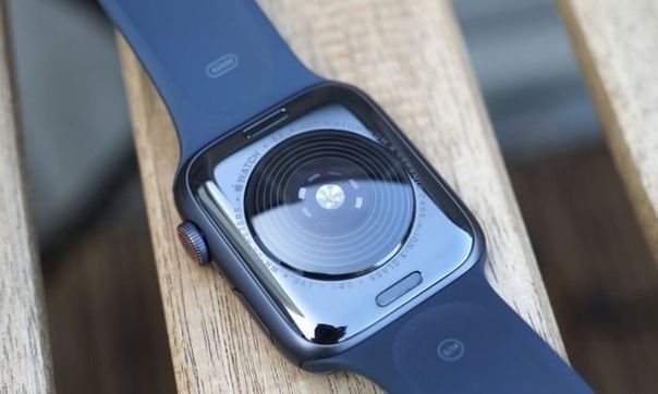 Apple watch se 32gb ideal holatida Apple watch se 32gb ideal holatida