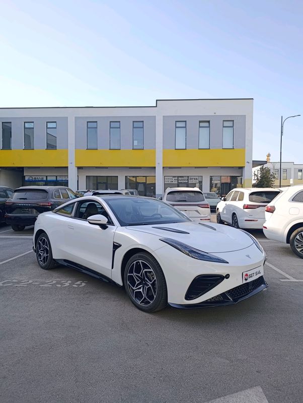 NETA GT 560 – Sport elektromobil, 560 km masofa NETA GT 560 – Sport elektromobil, 560 km masofa