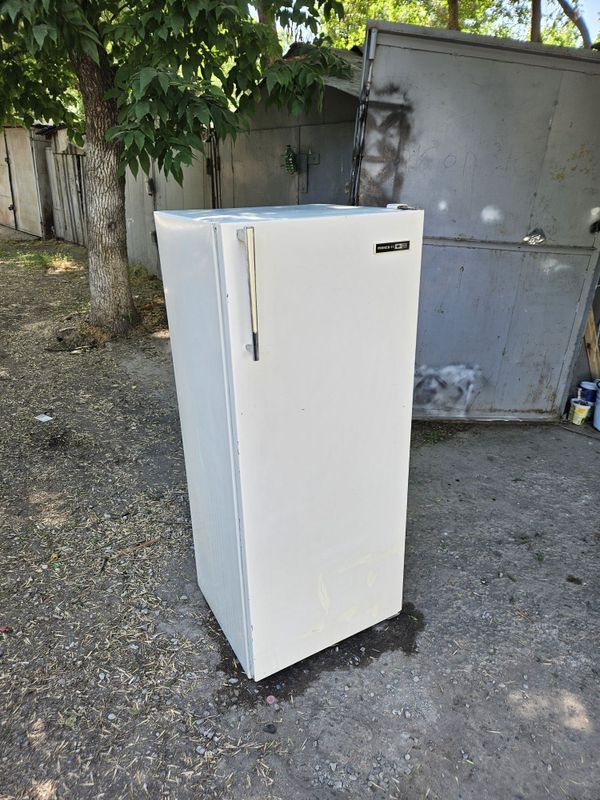 Продаётся холодильник Минск 11 рабочий Продаётся холодильник Минск 11 рабочий