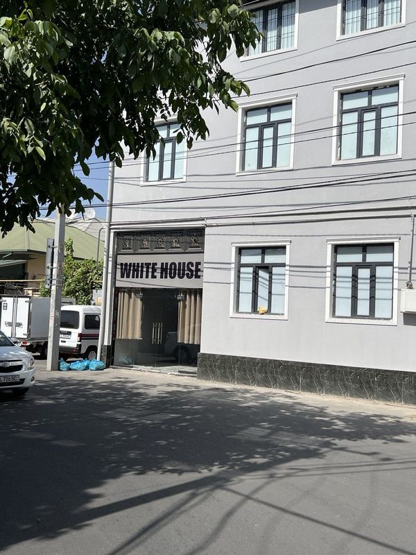 Arzon hostel yangi va halol juda arzon narxda