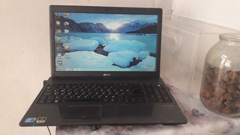 Acer notebook 4/500 gb ishlashi zor sotiladi yoki telga obmen