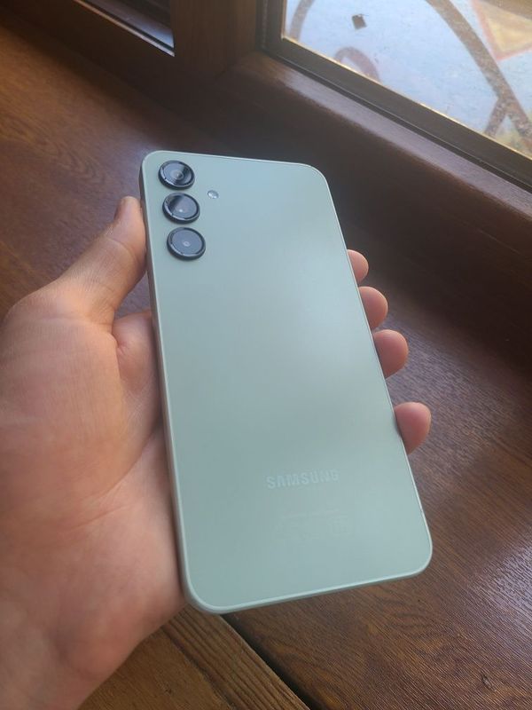 Samsung a16 6/128gb 2 ta sim global Samsung a16 6/128gb 2 ta sim global