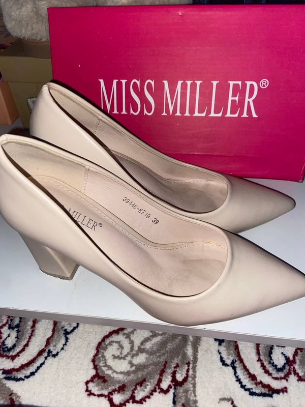 Miss Miller tufli Miss Miller tufli
