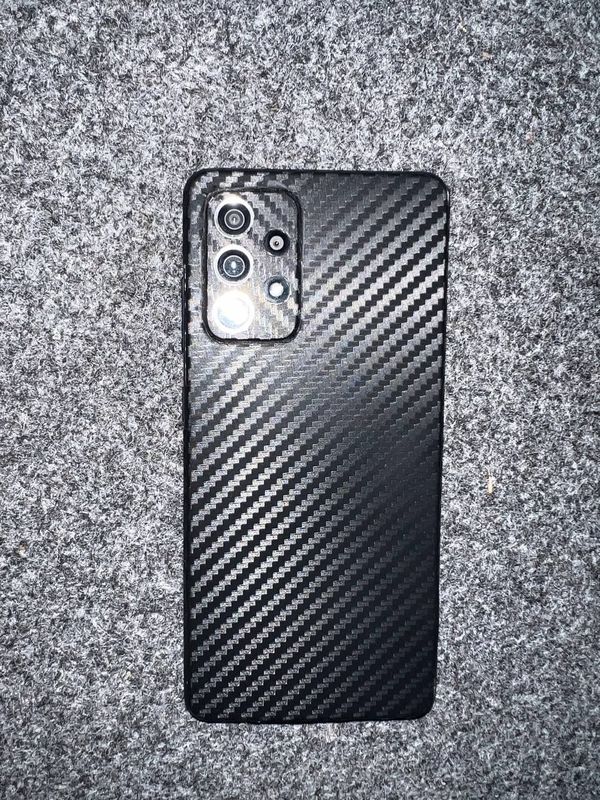 Samsung a52 128 sotiladi Samsung a52 128 sotiladi