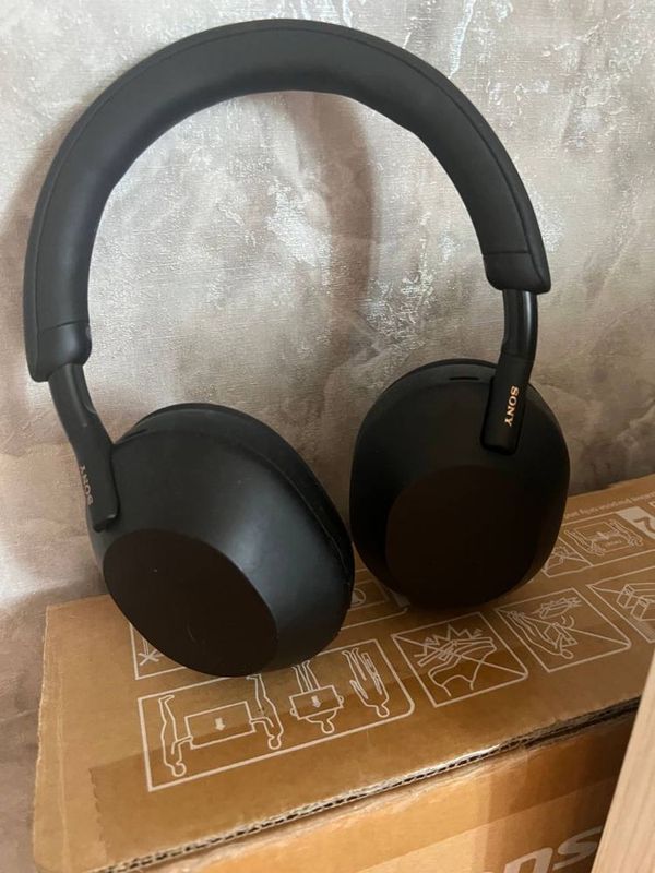 Наушники sony в хорошем состоянии