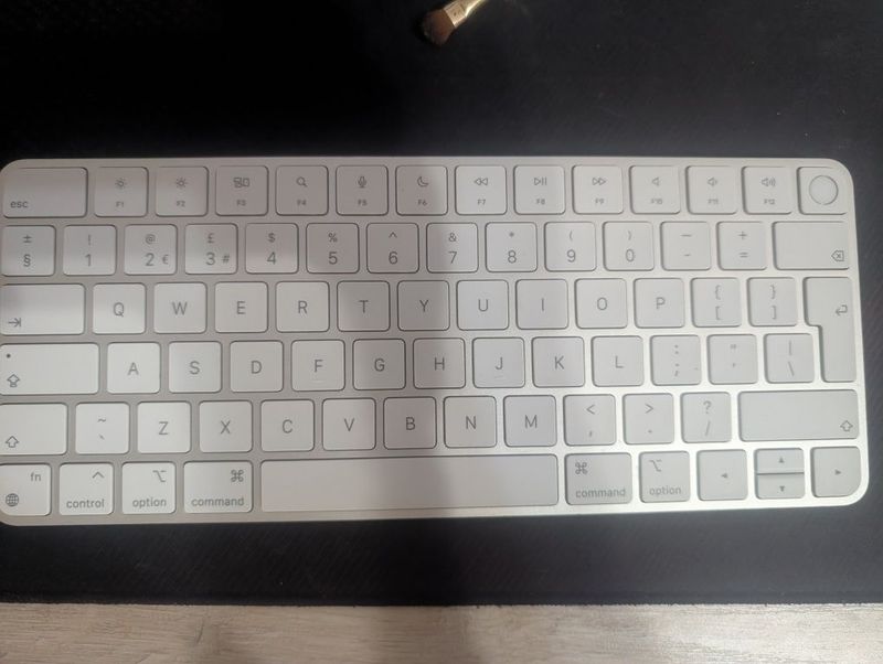 Клавиатура Magic keyboard Клавиатура Magic keyboard