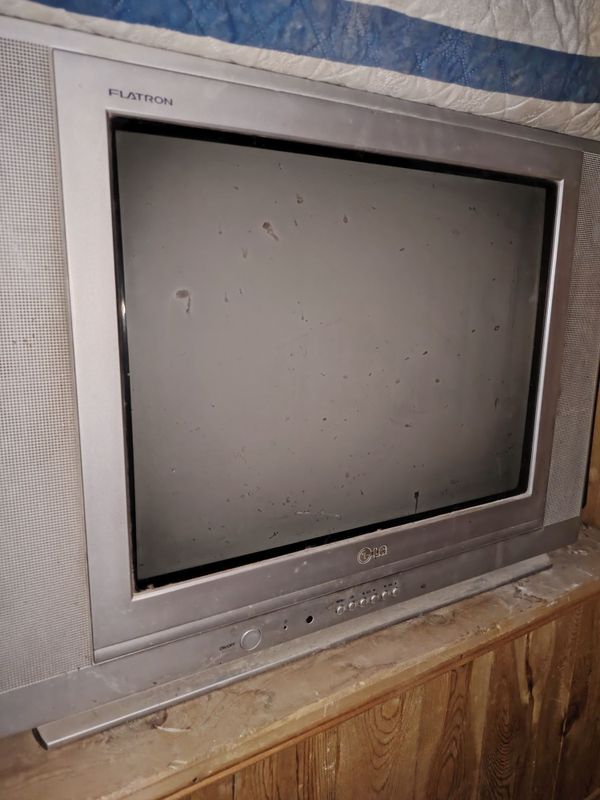 Продаётся телевизор марки Ройсон