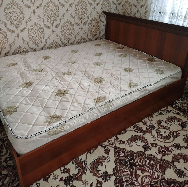 2 kishilik spalni sotiladi 2 kishilik spalni sotiladi