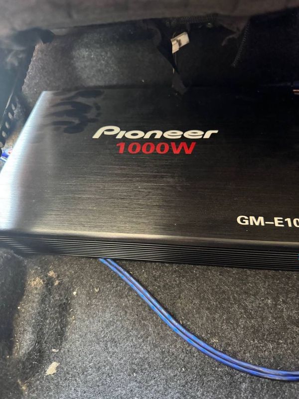 Pioneer Uselitel sotiladi 1000w so Pioneer Uselitel sotiladi 1000w so
