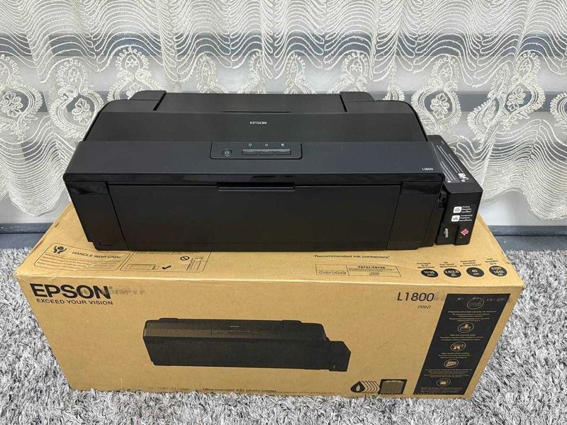 Epson L 1800 Rangli A3 Printer Tiniq Aybi yo'q Kam ishlagan Srochno