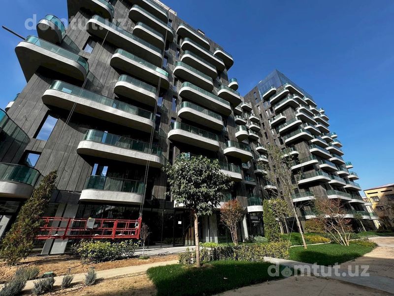Продаётся коммерческое помещение Жк Parkwood Продаётся коммерческое помещение Жк Parkwood