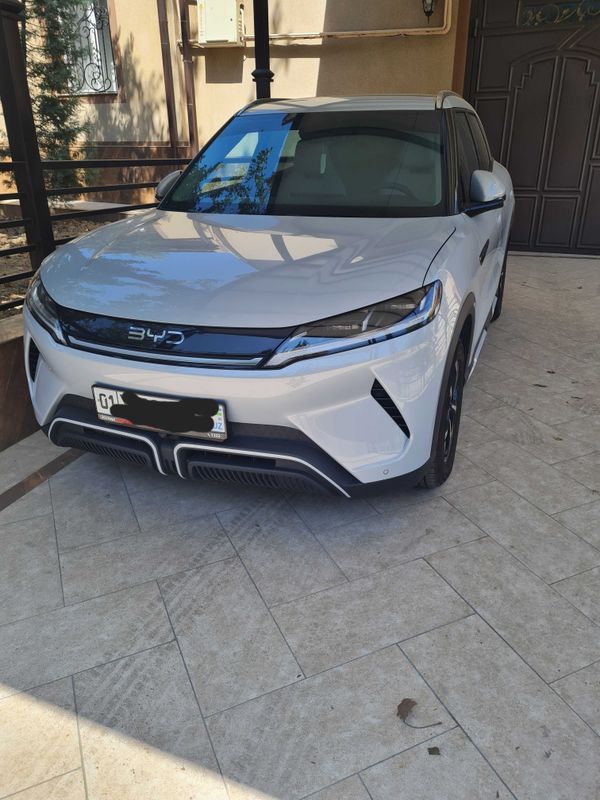 Продается BYD yuan up 2024 года официальная