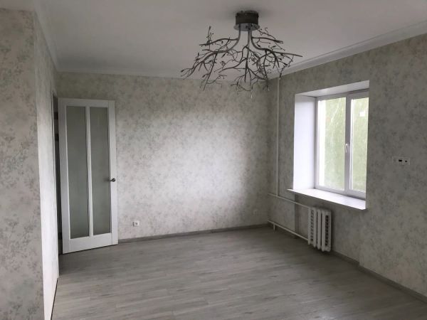 Мастер делаю ремонт квартир.