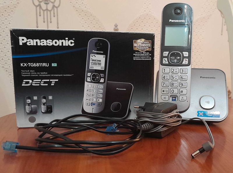 Домашний телефон Panasonic KX-TG6811RU Домашний телефон Panasonic KX-TG6811RU