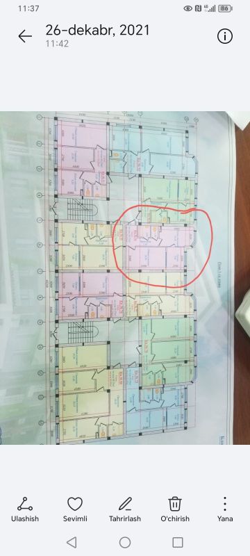 Зарафшон шахар 14 кичик туманда квартира сотилади