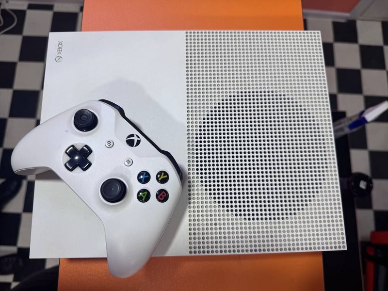 Продается игровая приставки