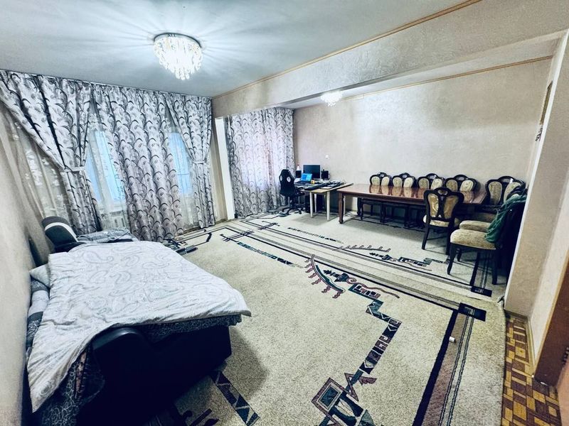 Мирзо-Улуғбек туманидаги кенг 3 хонали квартира Мирзо-Улуғбек туманидаги кенг 3 хонали квартира