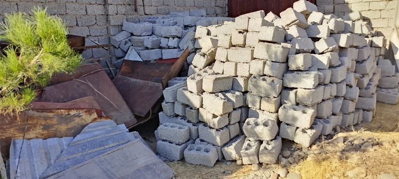 Продам шлакаблоки б.у