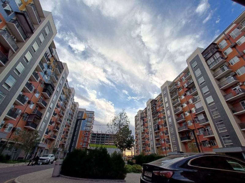 Сдам свою квартиру в центре на улице Махтумкули ЖК Golden House Сдам свою квартиру в центре на улице Махтумкули ЖК Golden House