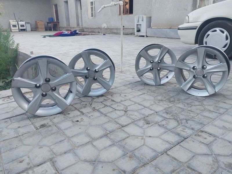 R14 Saka diska x R14 Saka diska x