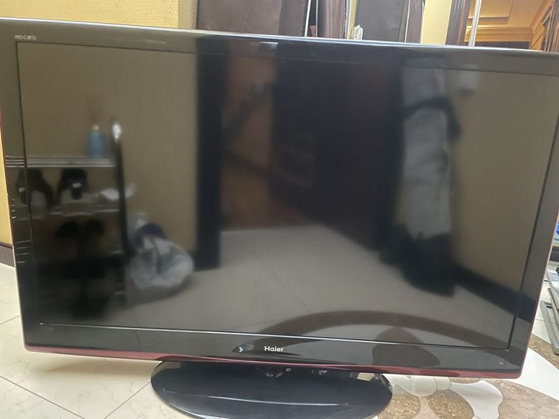 Продам телевизор 55 Продам телевизор 55