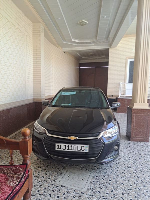 Onix ltz bez probeg tanirofka ruxsati 1 yil kovrik taqilgan salon uy Onix ltz bez probeg tanirofka ruxsati 1 yil kovrik taqilgan salon uy