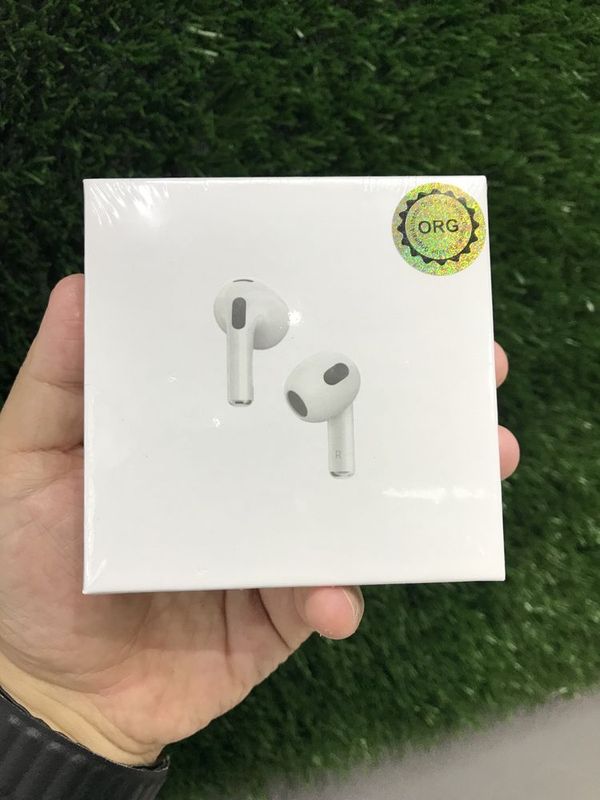 Air pods 3 Dubai yozuli yengi Air pods 3 Dubai yozuli yengi