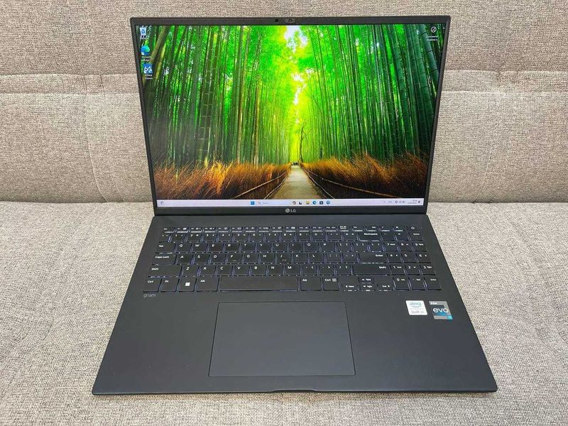 LG Gramm / i7 1260P (16 ЯДЕР) 16GB DDR5 / 1TB / 16 QHD 2K IPS LG Gramm / i7 1260P (16 ЯДЕР) 16GB DDR5 / 1TB / 16 QHD 2K IPS
