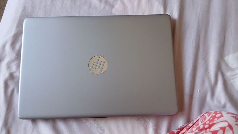 HP 250 g8 notebook pc HP 250 g8 notebook pc