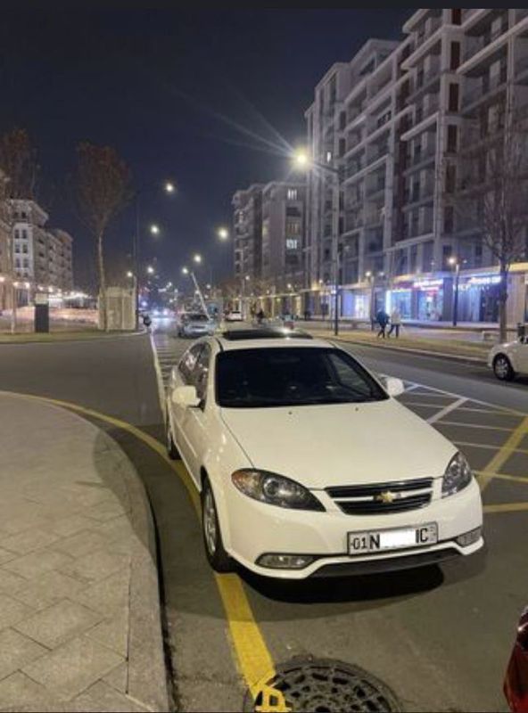 Gentra 3 pozitsiya sotiladi srochno Gentra 3 pozitsiya sotiladi srochno