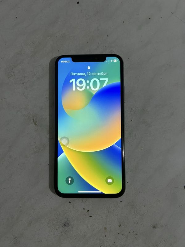 Iphone x lla 64 gb yomkisi 54 ekrani almashgan karipka dakumenti bor