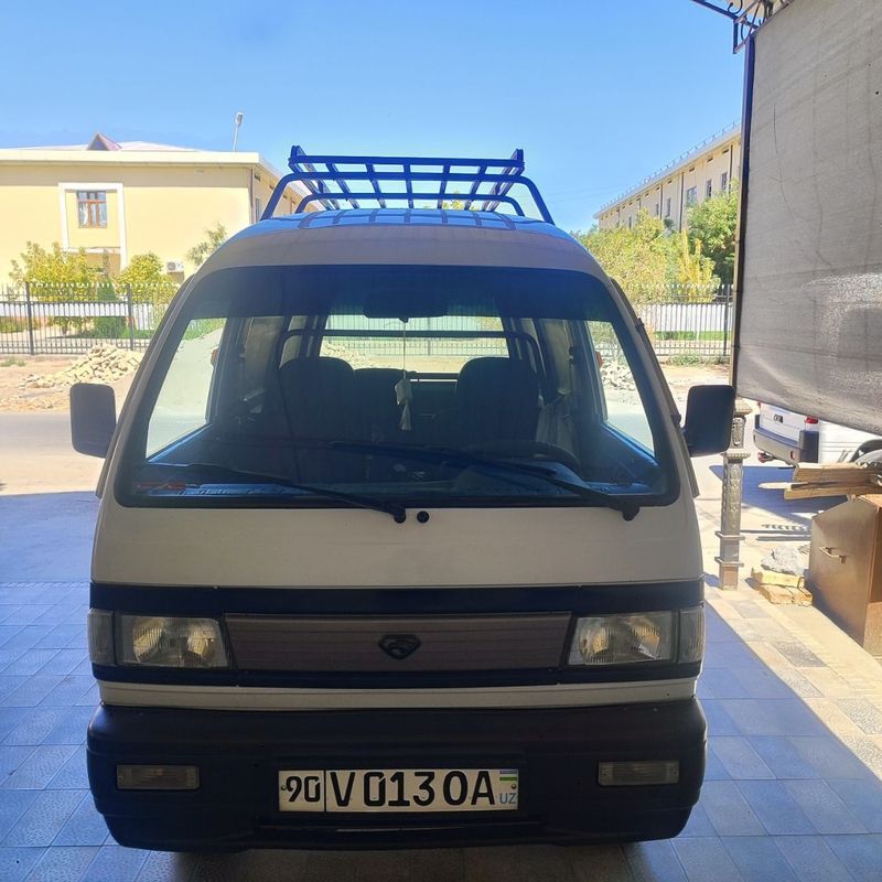 Damas Van sotiladi Damas Van sotiladi