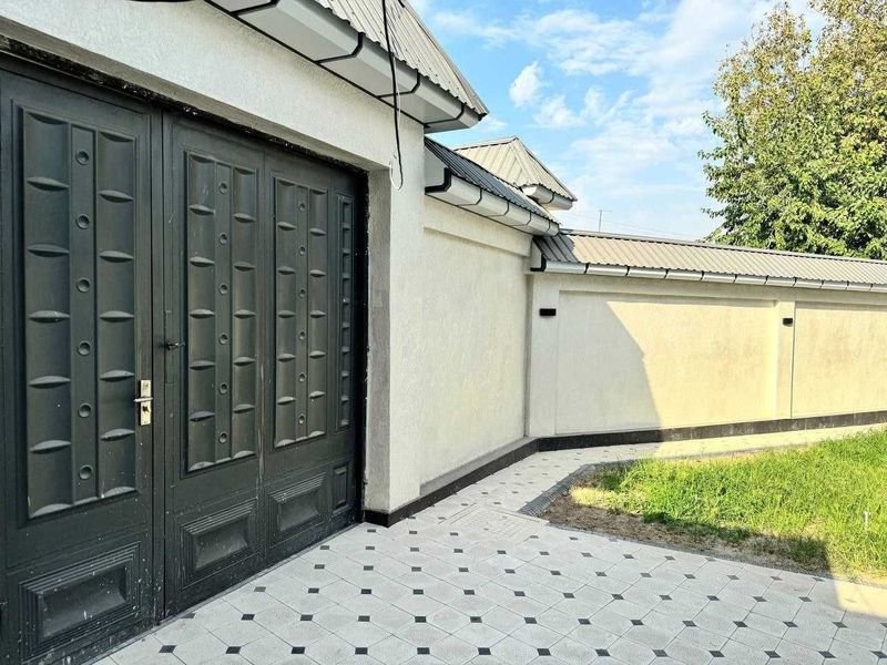 Продаётся Дом в старых Сергелях . Очень комфортная площадь 2.1 соток Продаётся Дом в старых Сергелях . Очень комфортная площадь 2.1 соток