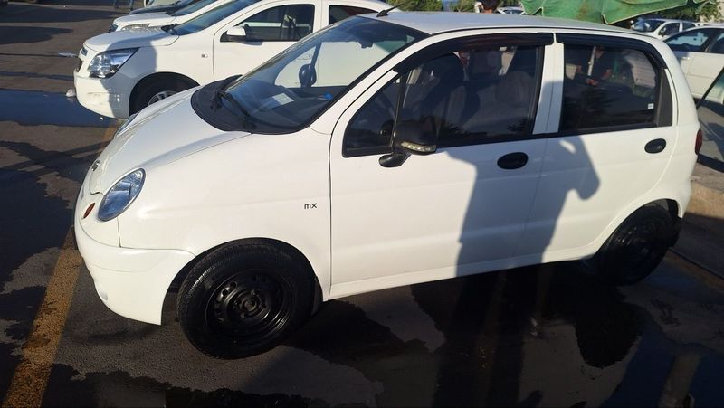 Matiz avtomobili sotiladi