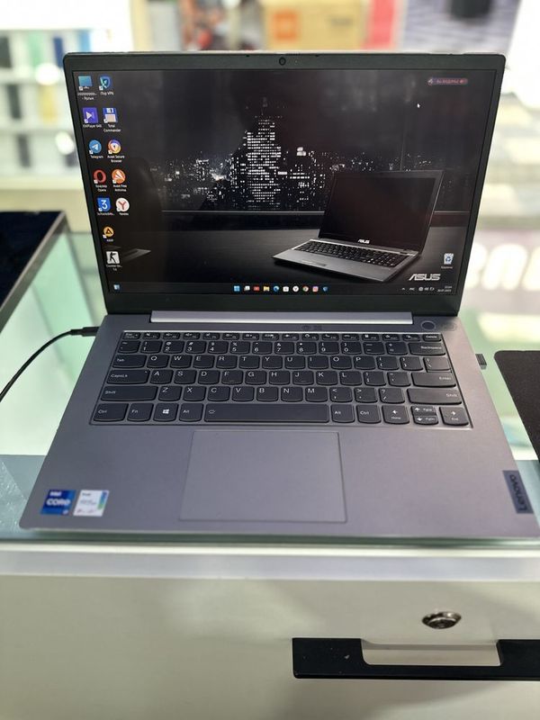 Lenovo ThinkBook i7 16/512 ssd