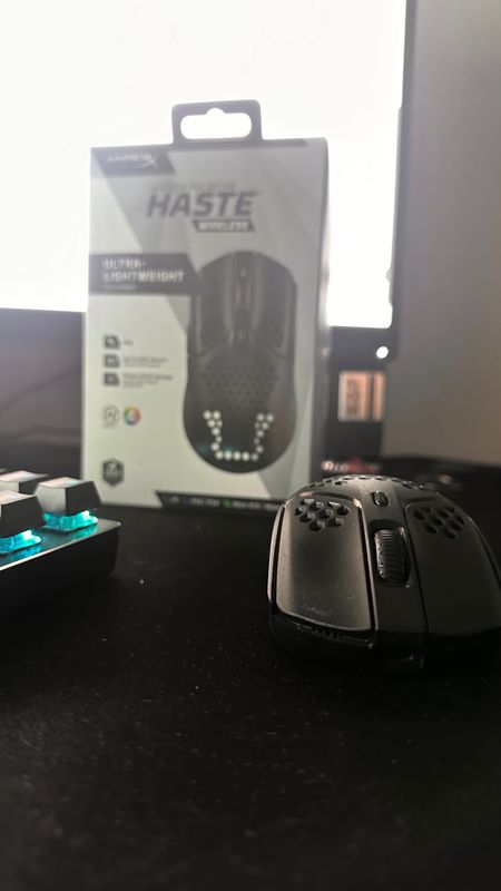 Игровая мышь HyperX PulseFire Haste wrls Игровая мышь HyperX PulseFire Haste wrls