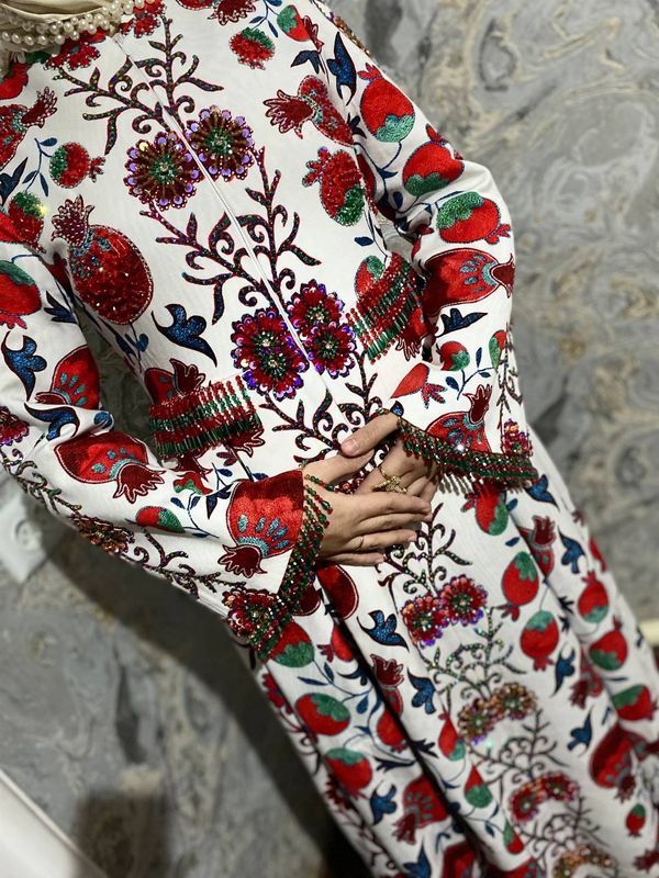 Abaya Koylak polniy ruchnoy rabota 1million Abaya Koylak polniy ruchnoy rabota 1million