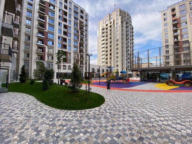 Сдается помещение в ЖК NRG Oybek 205м2