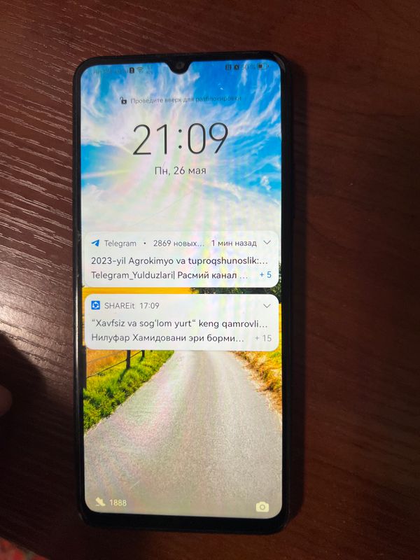 Продам телефон huawei y 70 Продам телефон huawei y 70